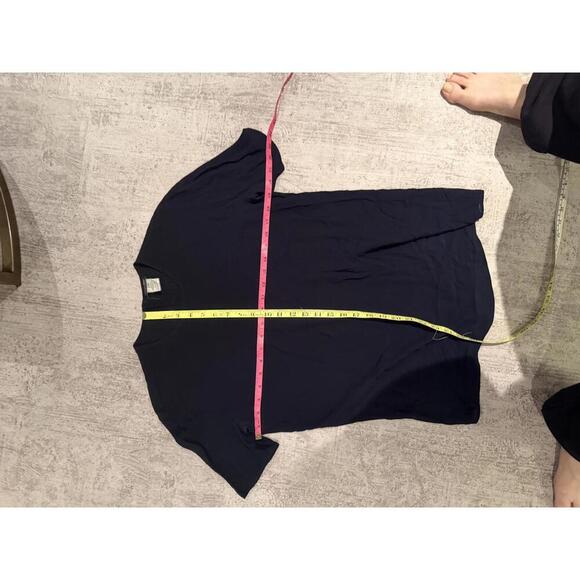 Vintage Giorgio Armani Navy Silk s/s top sz 40 - Picture 4 of 4